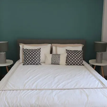 Terrace 88 In Apartment